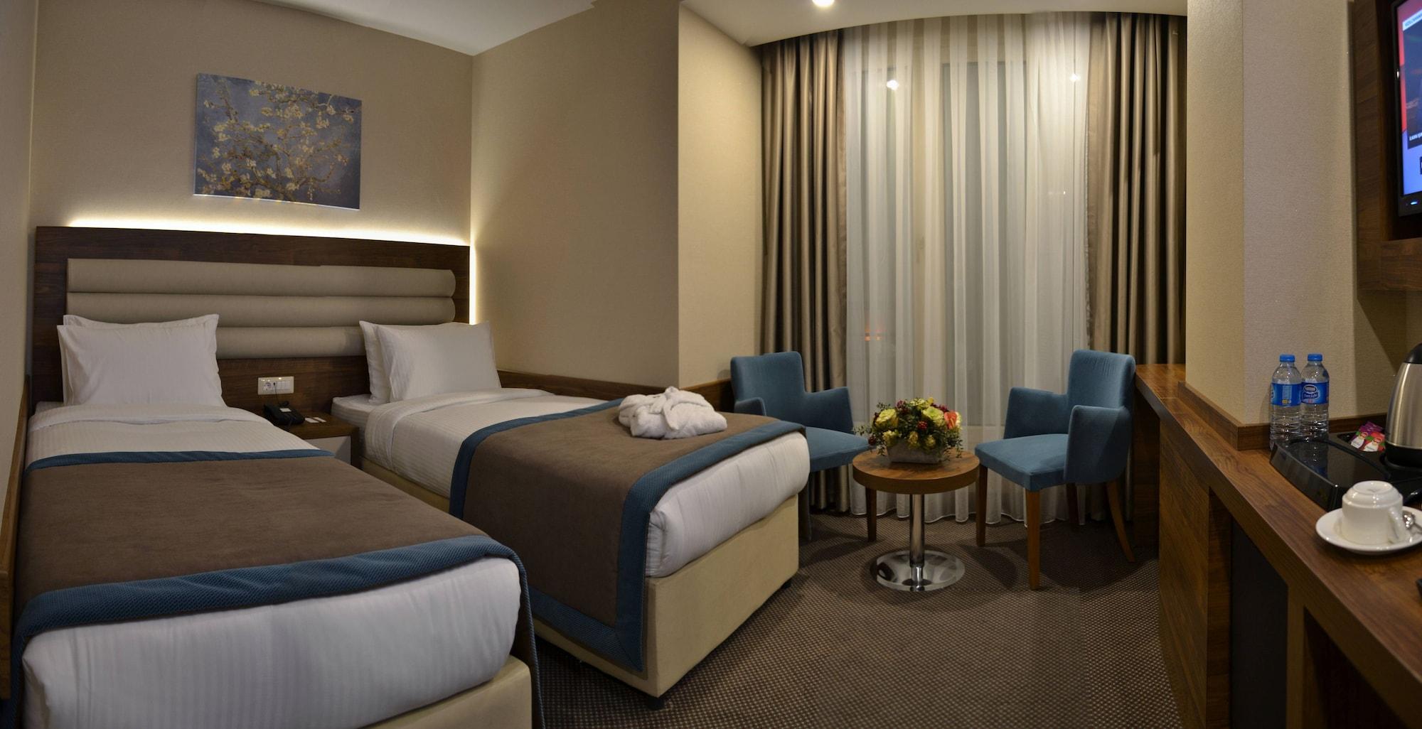 Goeruekle Gueler Park Hotel Kültér fotó