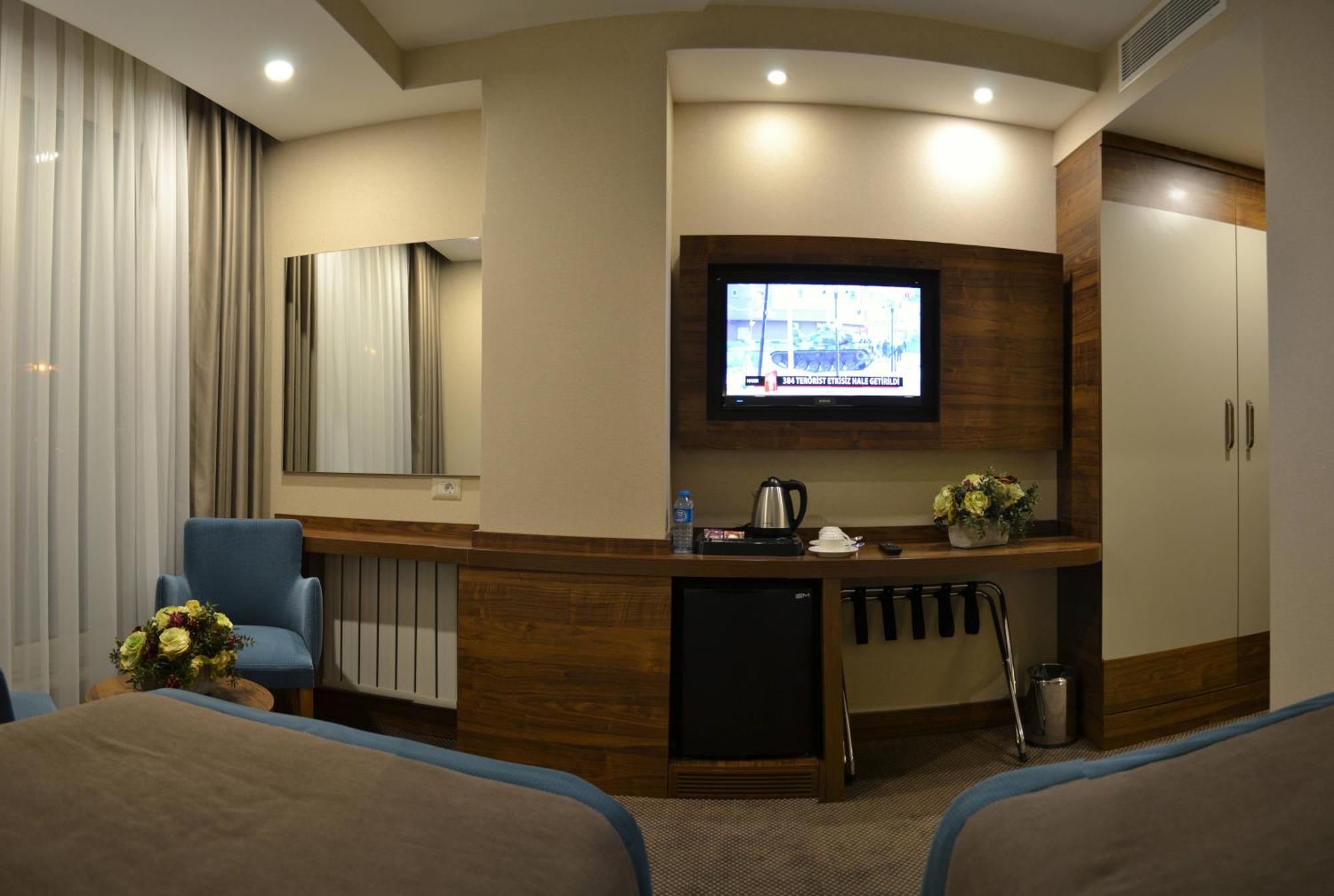 Goeruekle Gueler Park Hotel Szoba fotó